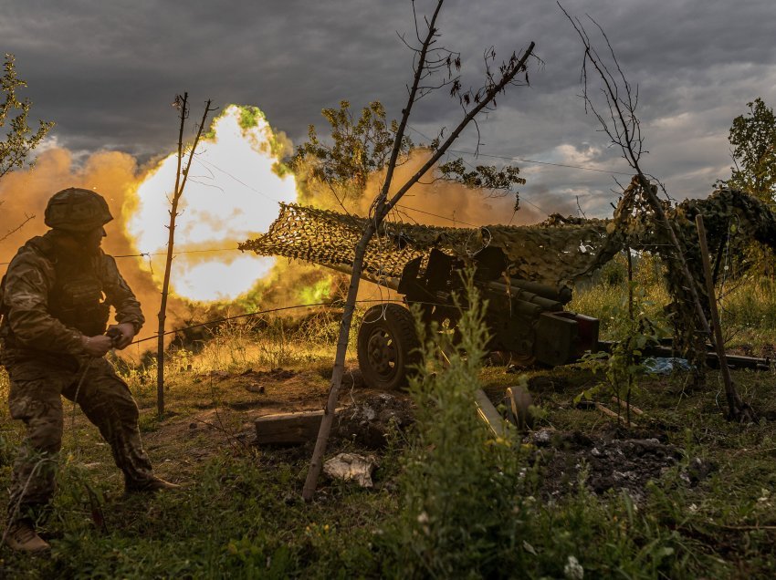 LIVE: Forcat ukrainase po avancojnë në jug të Bakhmutit/Ja si përgatiten snajperistët “Fantazmë” të Ukrainës!