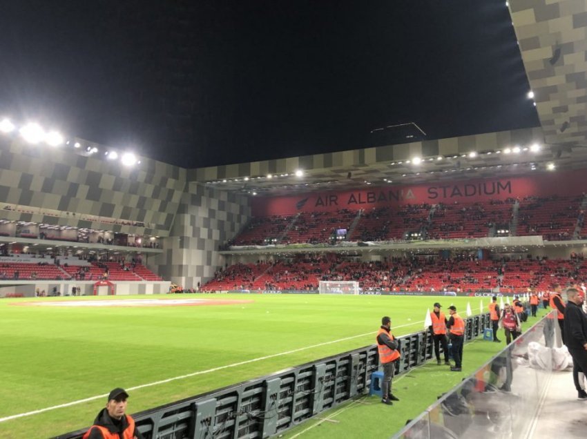 Në cilën pjesë të stadiumit do të zhvendosët tifozët çekë?