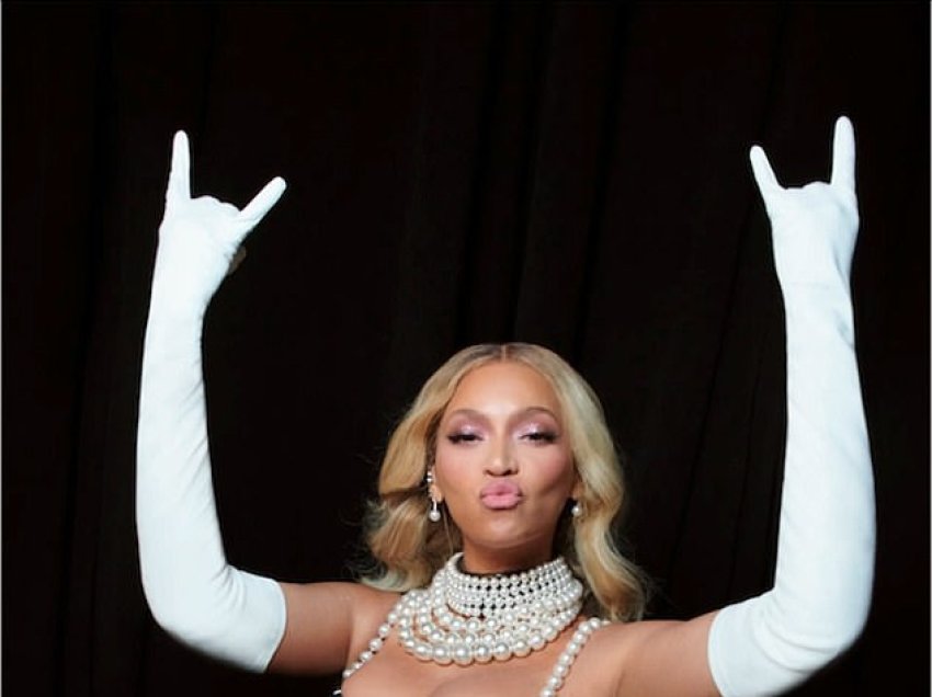 Beyonce lë pa fjalë me paraqitjen e saj në Hjuston