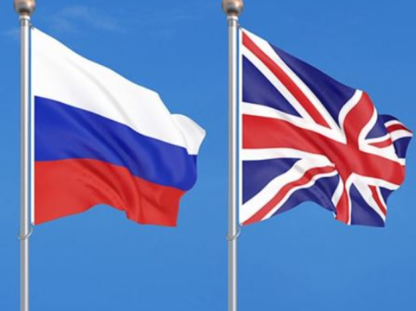 Rusia sanksionon 23 britanikë, përfshirë shefin e mbrojtjes dhe atë të inteligjencës