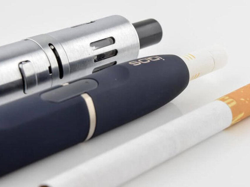 Ku ndryshon duhani me ngrohje nga cigaret elektronike dhe ato klasike?