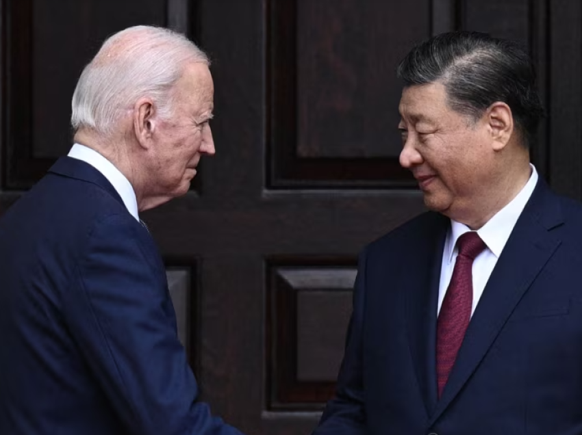 Presidentët Biden dhe Xi, bisedë telefonike “të sinqertë dhe konstruktive”