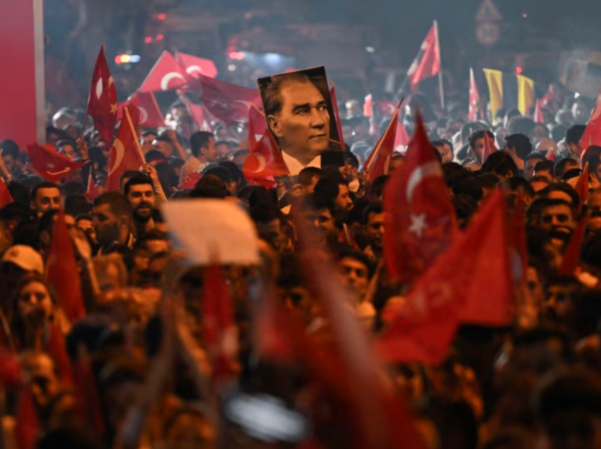Rezultatet e zgjedhjeve vendore ndryshojnë skenën politike të Turqisë