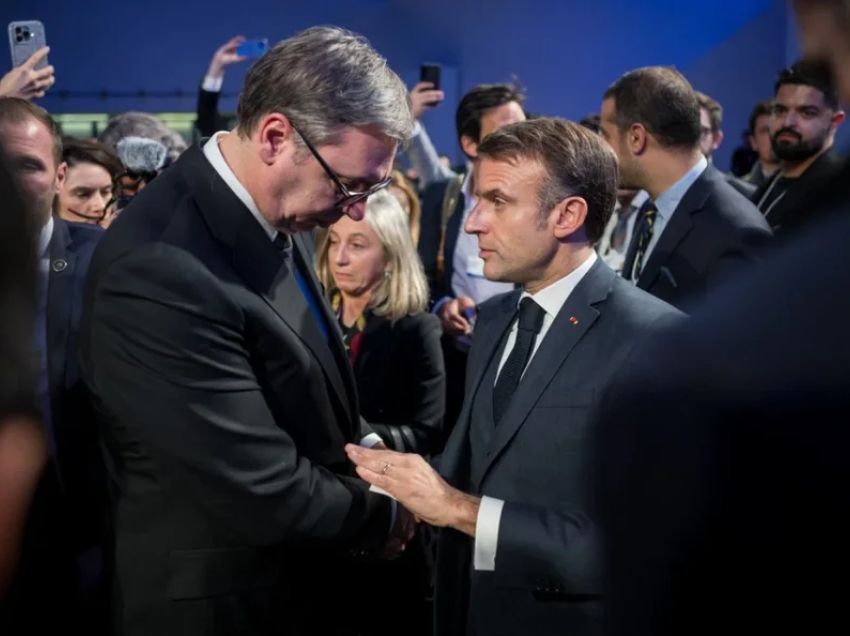 Miliarda euro në tryezën e Elysee për Serbinë/ Vuçiq takim me Macron në Paris, Kosova në qendër të diskutimeve