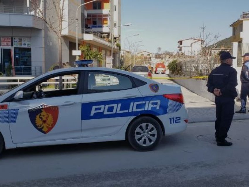 Me armë sportive dhe kokainë në makinë, arrestohet 37-vjeçari në Krujë