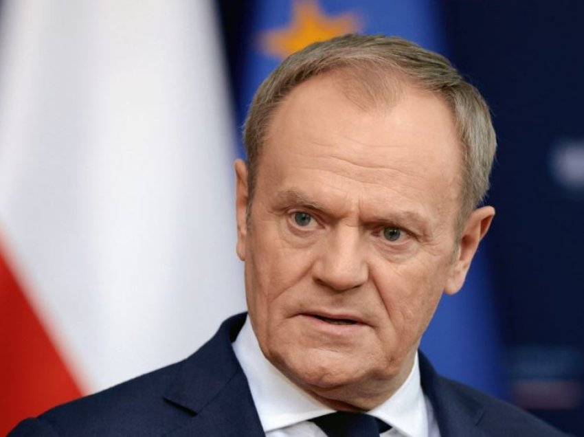 Tusk: Polonia nuk do të pranojë mekanizmin e zhvendosjes së emigrantëve