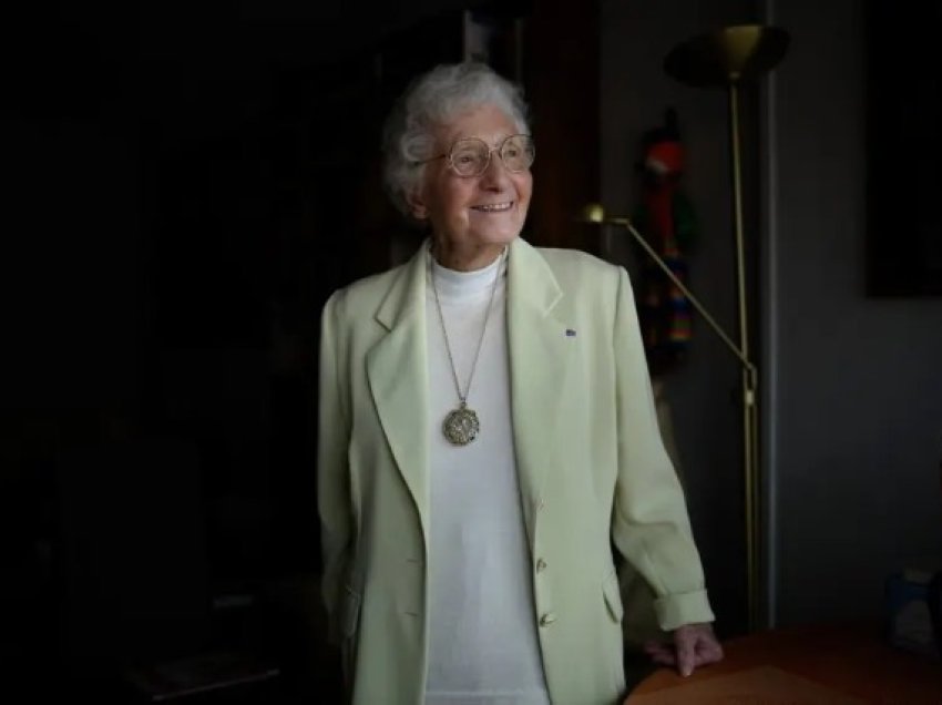 Berger, 102-vjeçarja që do të mbajë pishtarin olimpik