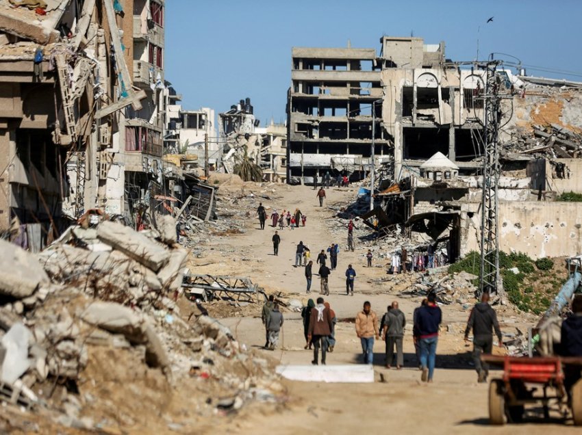 Ushtria izraelite ripërsërit paralajmërimet për palestinezët që të mos kthehen në veri të Gazës