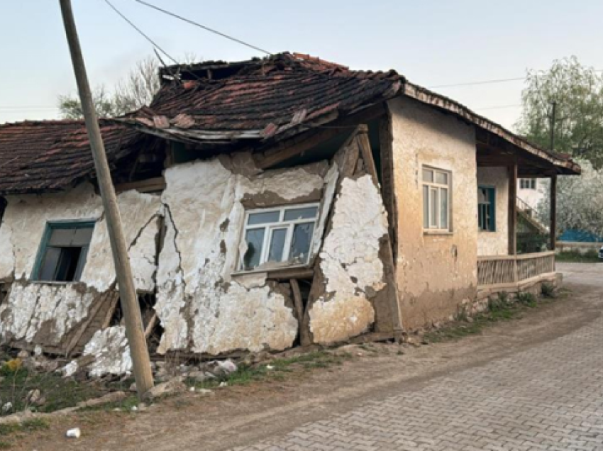 Tërmet i fuqishëm në Turqi, njoftohet për dëme të konsiderueshme materiale