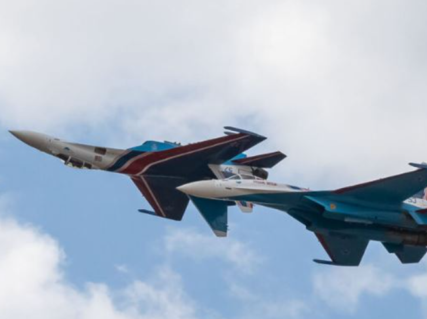 Irani merr grupin e parë të avionëve luftarakë rusë Su-35