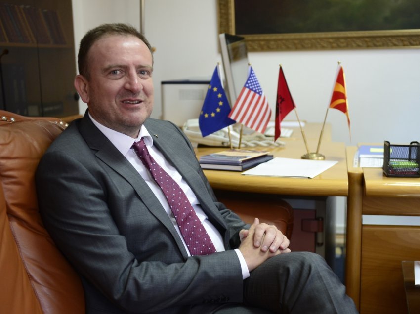 Taravari: Ahmeti me “shkues” te VMRO – ja për koalicion pa kushte
