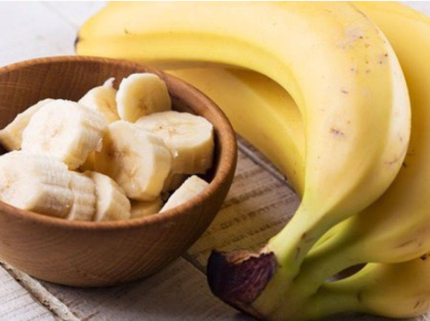 Pse nuk preferohet ngrënia e bananeve në mëngjes