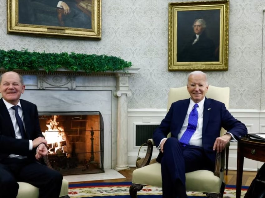Presidenti Biden takohet me kancelarin gjerman, diskutojnë mbi Ukrainën