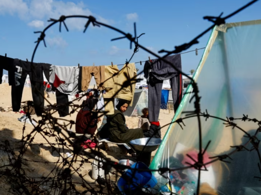 Izraeli paralajmërohet për katastrofë nëse nis ofensivë tokësore në Rafah