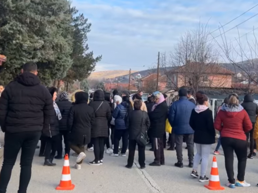 Zgjidhet problemi me nxënësit shqiptarë në Çashkë, deri në fund të vitit duhet të ndërtohet shkollë e re