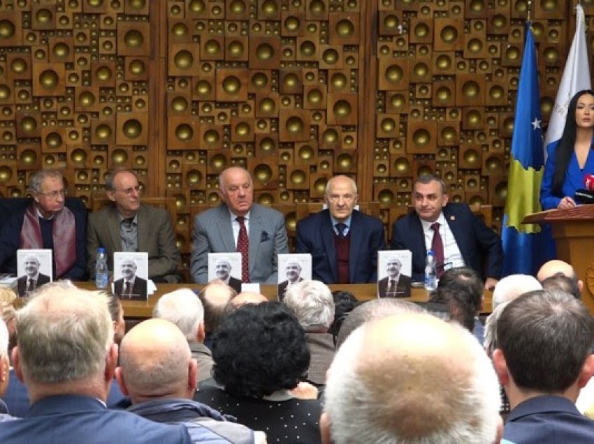 ​Promovohet libri “Ora e Kosovës: Pavarësia dhe Shtetndërtimi” i ish-presidentit Sejdiu