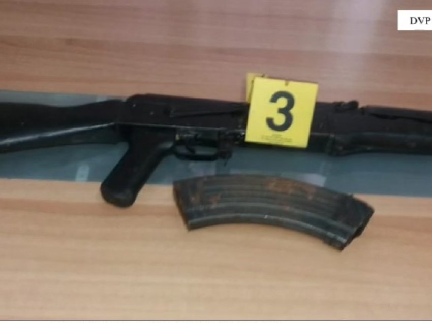 Po trafikonin armë dhe municion luftarak drejt RMV, arrestohen 2 persona në Elbasan