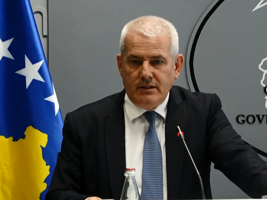 Sveçla me Hoxhën dhe Hodajn, diskutojnë mbi raportet e inspektimeve të IPK-së për Policinë e Kosovës