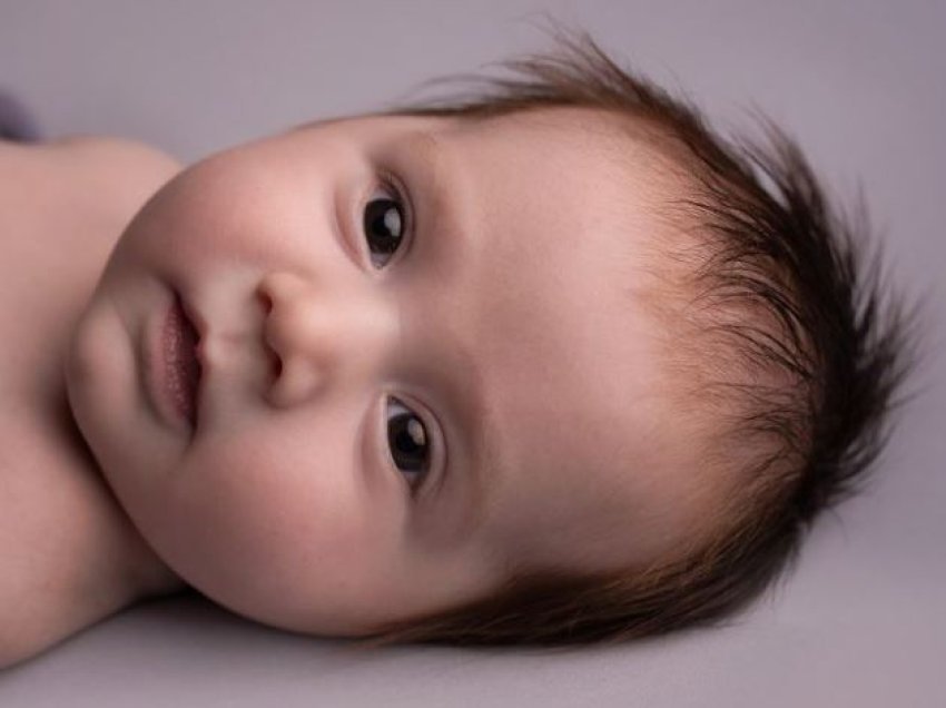 Studimi zbulon se në cilën orë të ditës lindin shumica e foshnjave