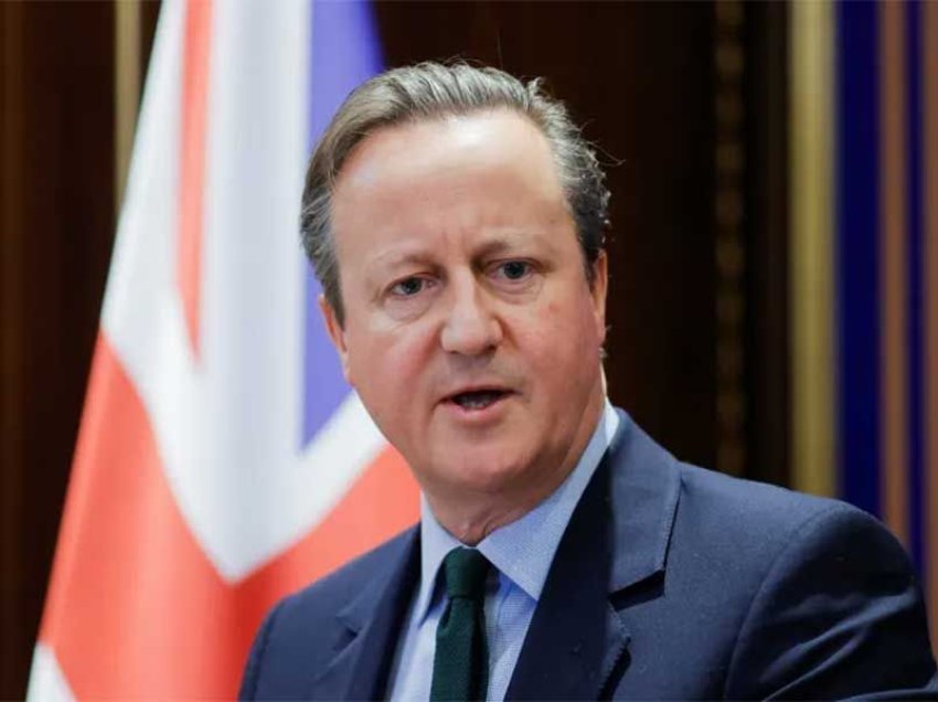 David Cameron i Britanisë viziton Ishujt Falkland mes mosmarrëveshjeve për sovranitetin