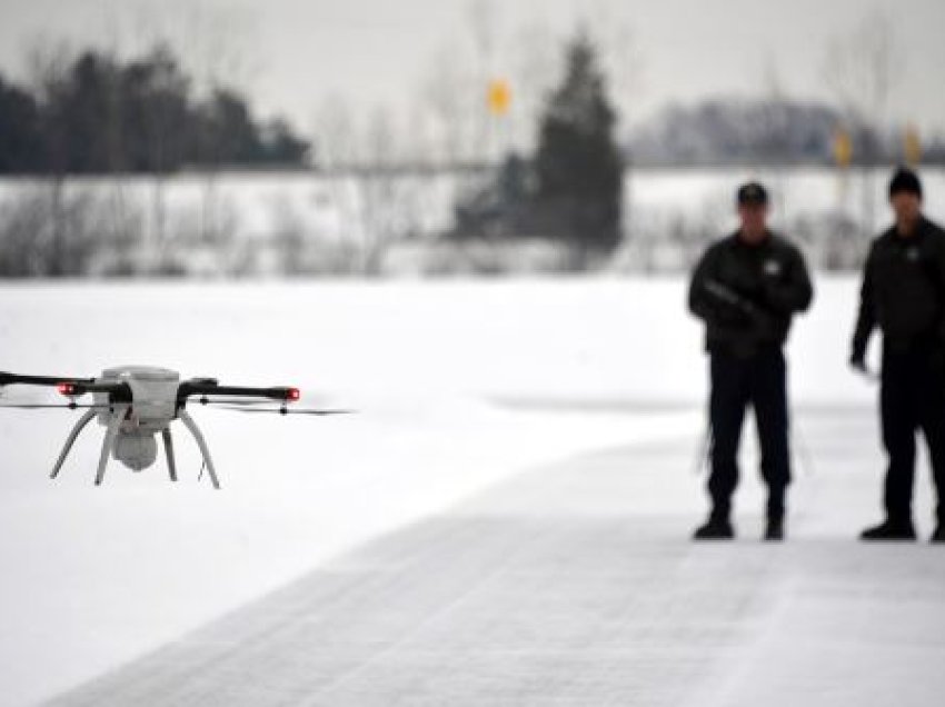 Kanada i dhuron Ukrainës 800 dronë