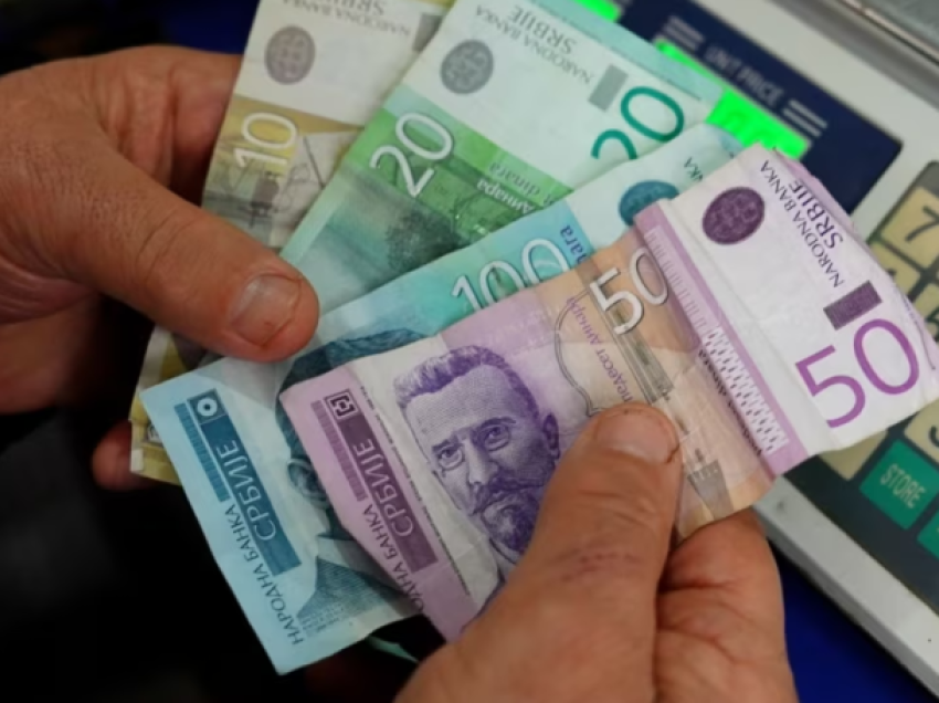 Ambasadori Bosch flet rreth dinarit, tregon nëse janë ‘lëkundur’ raportet Kosovë-SHBA