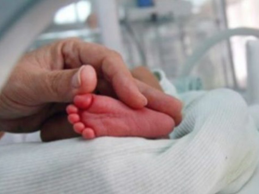 Mbi 8 mijë lindje gjatë vitit 2023 në Kliniken Gjinekologjike në Prishtinë, në mesin e tyre 250 binjakë dhe 11 trinjakë