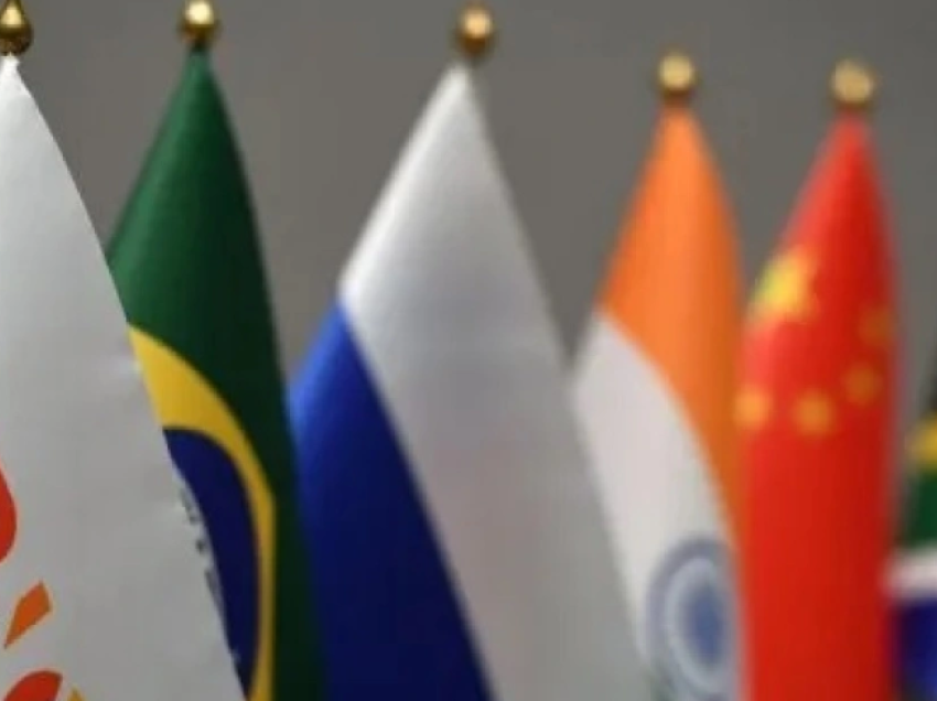 Arabia Saudite i bashkohet grupit të vendeve BRICS