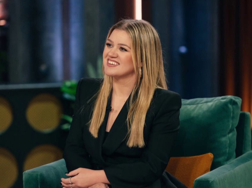 Kelly Clarkson shpjegon pse i duhej një ‘fillim i ri’ në Nju Jork