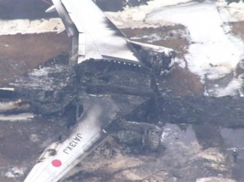 Përplasja e avionëve në Japoni: Pilotët s’ishin në dijeni për zjarrin derisa u informuan nga ekuipazhi