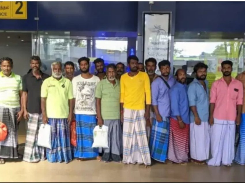Lirohen 21 peshkatarë indianë të arrestuar nga Sri Lanka për “gjueti të paligjshme”