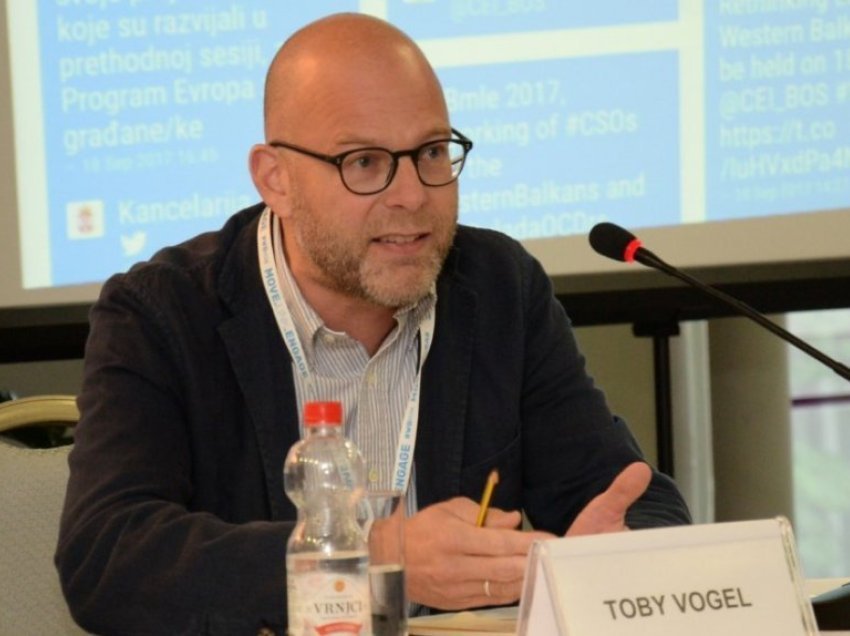 Ekskluzive: Eksperti zviceran kritikon BE-në dhe SHBA-në për qasjen ndaj Serbisë, mbështet Kosovën - flet për hetimet e sulmit në Banjskë   