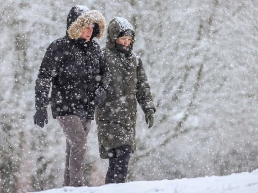 Bora detyron qindra shkolla në Anglinë e Veriut dhe Skoci të mbyllen