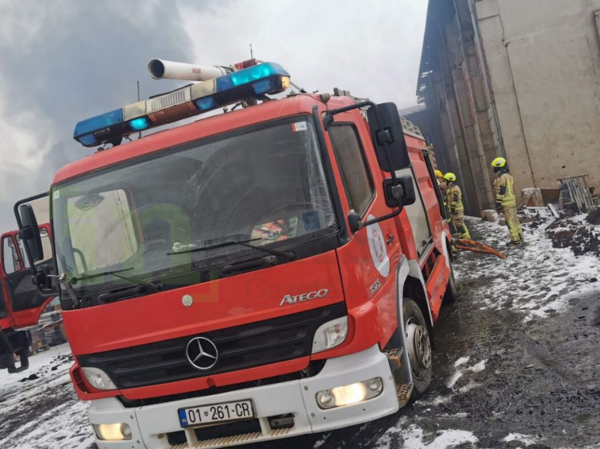 Përfshirja nga zjarri e një depo në Drenas, policia jep detajet