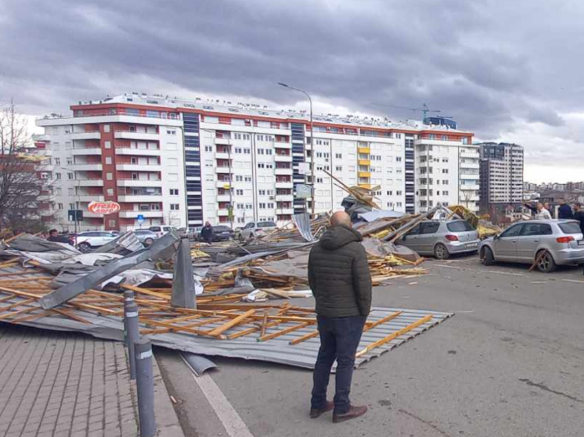 “Lëndime të shumëfishta”, kjo është gjendja e të lënduarës nga rënia e kulmit të komunës së Prishtinës