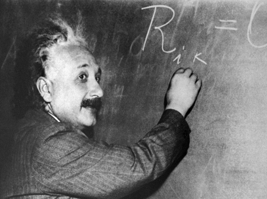 Këto janë 5 rregullat e Ajnshtajnit për një jetë më të mirë