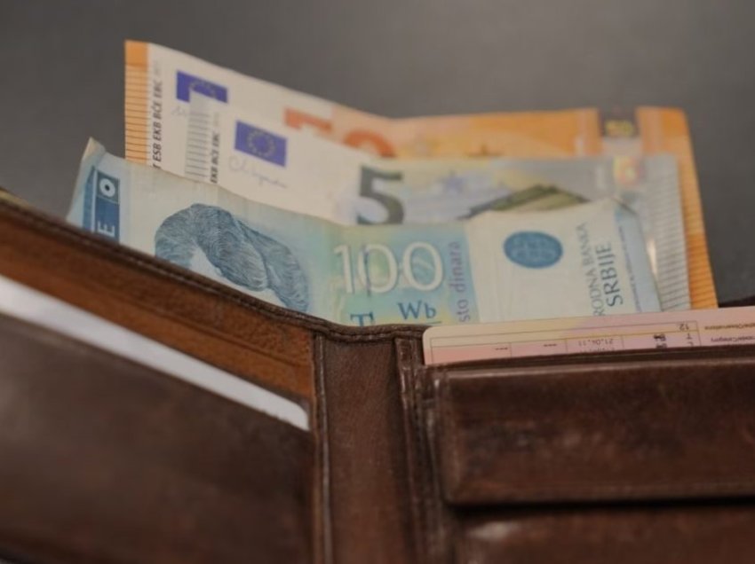 “Me ndalimin e dinarit, shteti i Kosovës do të ketë të dhëna se sa para hyjnë nga Serbia”
