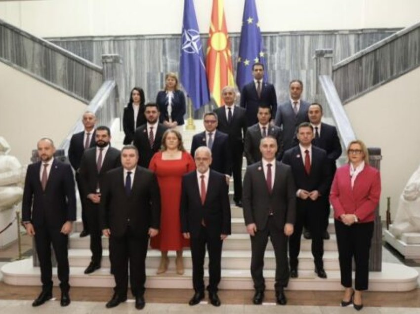 Sot mbahet mbledhja e parë qeveritare në Maqedoni me kryeministër Talat Xhaferin