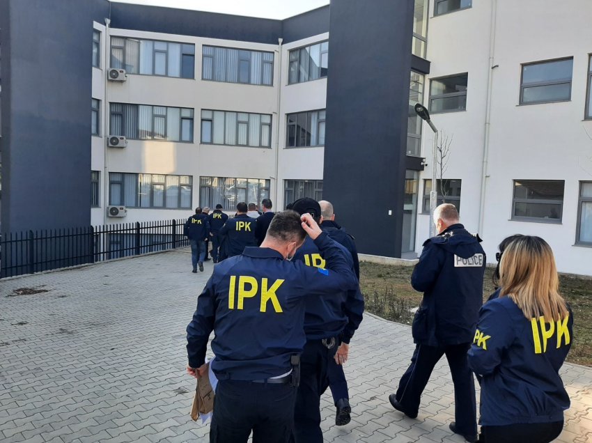Fletëarrestimet nga Rusia, ish drejtori i policisë jep paralajmërimin: Kosova duhet ta trajtojë me seriozitet