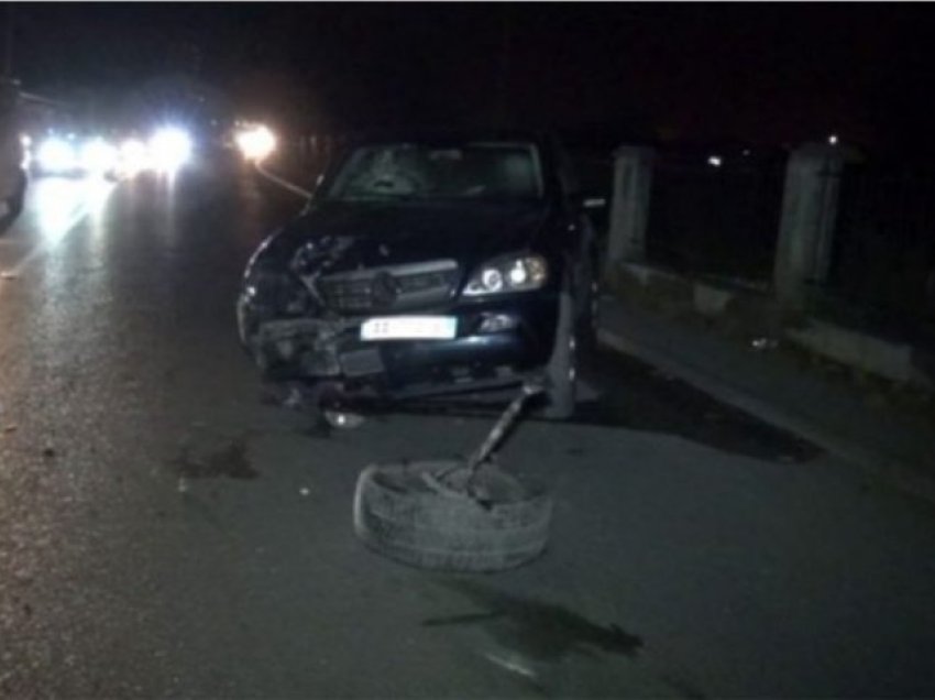 Aksident trafiku në magjistralen Pejë-Prishtinë, tre të lënduar
