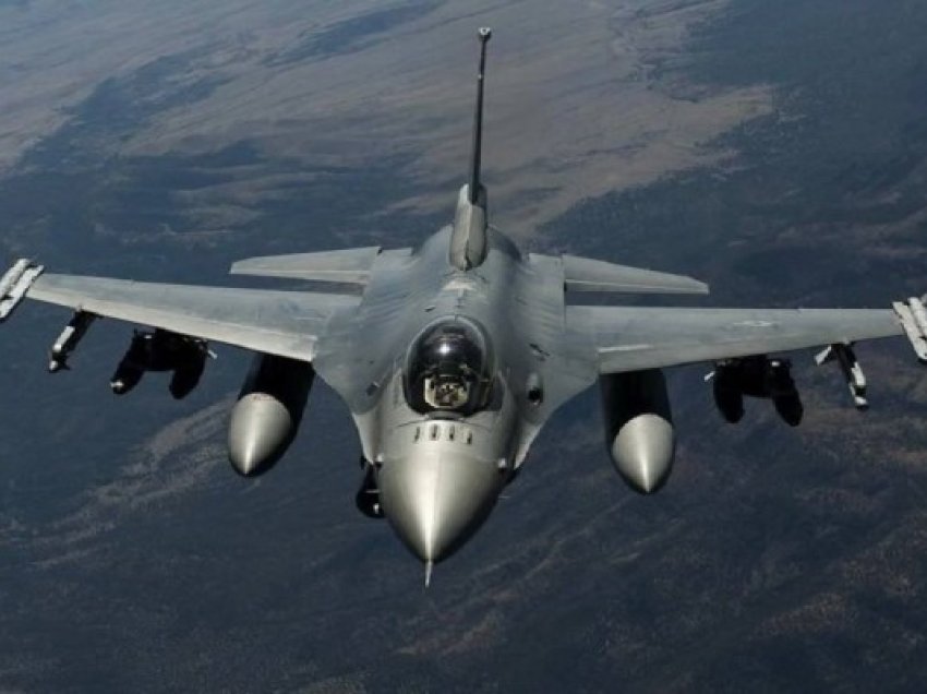 ​Holanda do t'i sigurojë Ukrainës municion për F-16 në vlerë 350 milionë euro