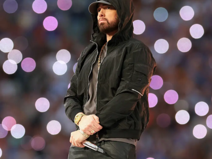 Pas 4 vitesh mungesë në tregun muzikor, Eminem rikthehet me një surprizë për fansat