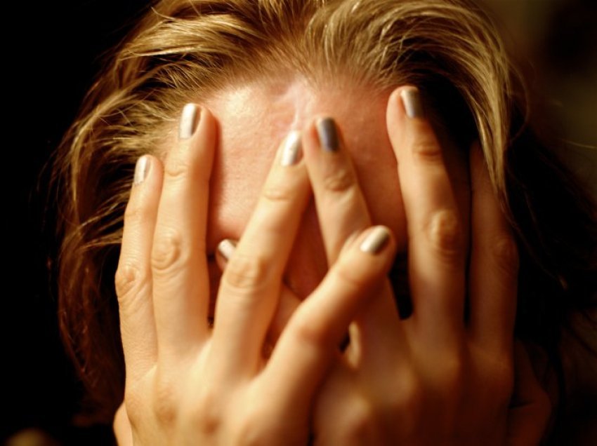 Migrena – faktor rreziku për sulm në tru tek të rinjtë