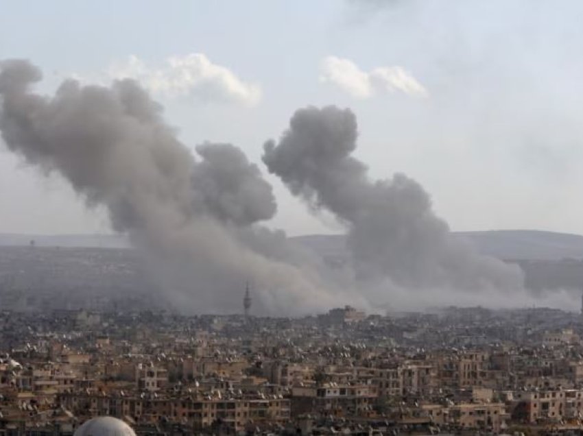Raportohet për dhjetëra të vrarë nga sulmet izraelite në Siri