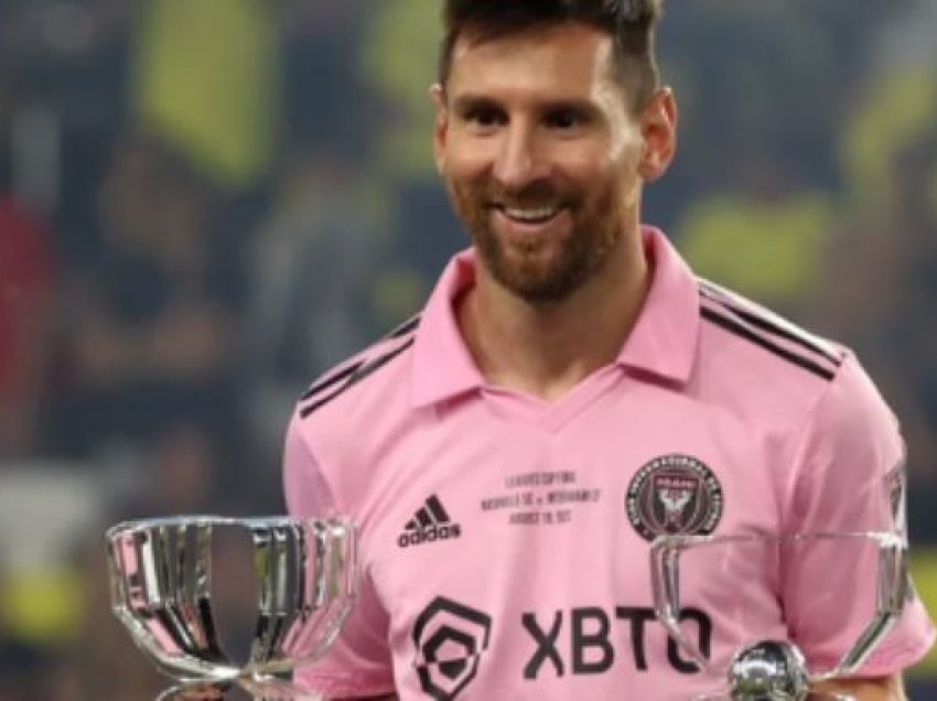 Messi zgjedh katër lojtarë