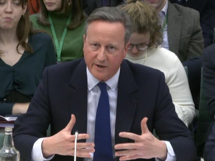 David Cameron flet për vizitën e tij në Kosovë, tregon pse kërkoi shtim të forcave të KFOR-it