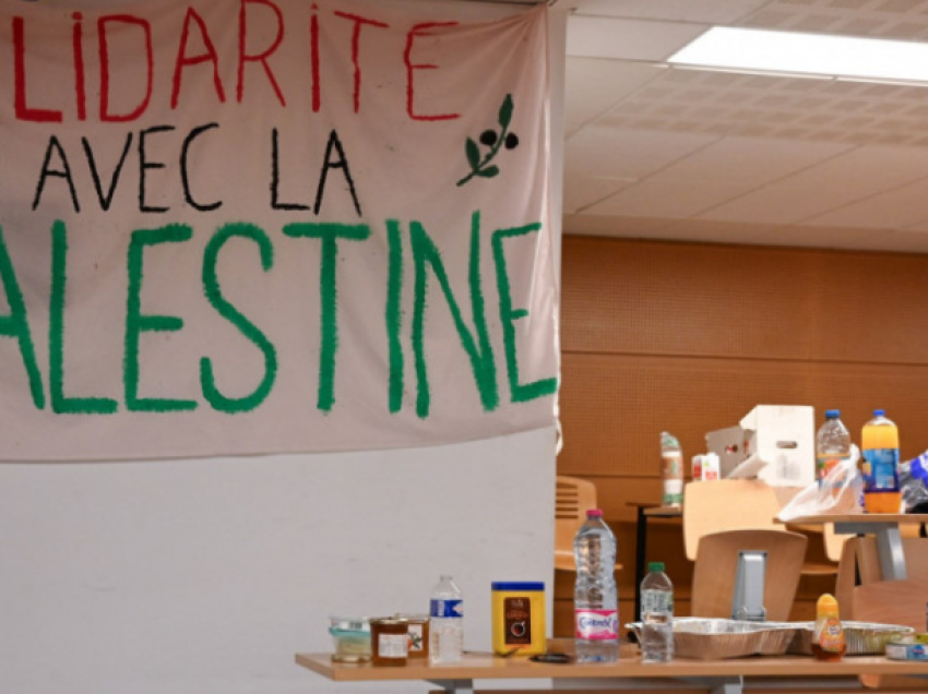 Protesta pro-palestineze edhe në Francë/ Studentët “pushtojnë” një universitet në Paris, ndërhyn policia