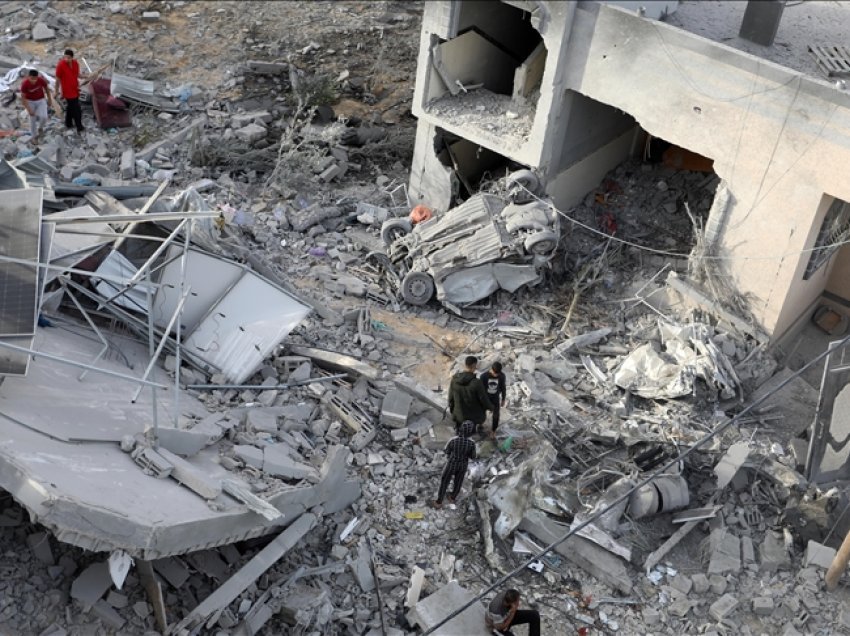 Vazhdojnë në Kajro bisedimet për armëpushimin e Gazës, Izraeli godet enklavën palestineze