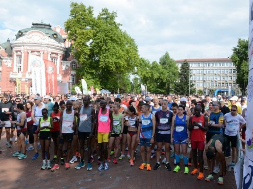 Maratona e Varnës në Bullgari, dominojnë atletët kenianë 