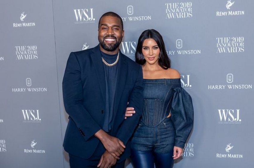 Kim Kardashian i jep meritat Kanye West: Më mësoj si të mos shqetësohesha  për atë që mendojnë të tjerët - Bota Sot